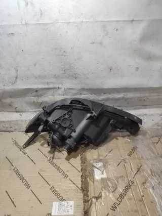  Фара передняя правая Mazda 3 BK Арт 95851751, вид 3