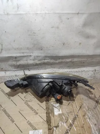  Фара передняя правая Mazda 3 BK Арт 95851751, вид 4