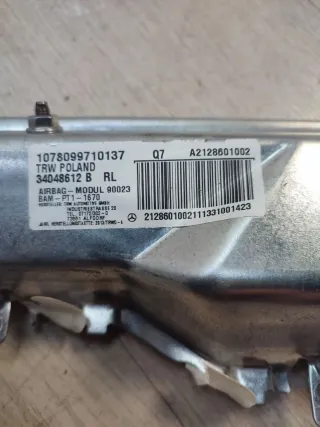 A2128601002 Подушка безопасности коленная Mercedes CLS W218 Арт 95863517, вид 3