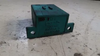 9637525180 Реле вентилятора Citroen Evasion  2.0л Hdi Арт 117-196, вид 3