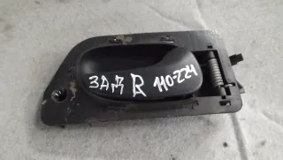  Ручка внутренняя задняя правая Renault Laguna 1 Арт 110-224, вид 1