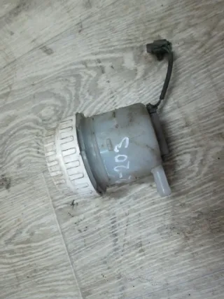  Бачок тормозной жидкости Mitsubishi Lancer 7 Арт 22-203, вид 1