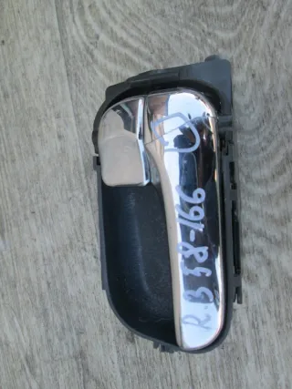  Ручка внутренняя задняя правая Nissan Primera 11 Арт 58-166, вид 1