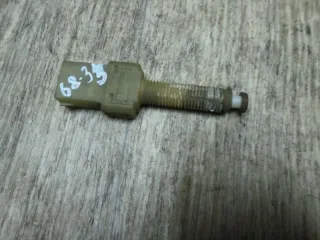  Кнопка (выключатель) Audi 100 C3 Арт 68-35, вид 1