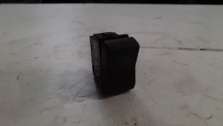  Кнопка подогрева заднего стекла Audi 100 C3 Арт 118-129, вид 1