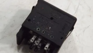  Кнопка противотуманных фар Audi 100 C3 Арт 118-132, вид 3