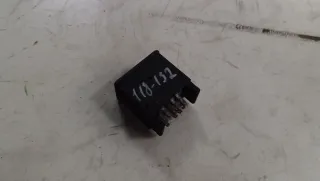  Кнопка противотуманных фар Audi 100 C3 Арт 118-132, вид 2