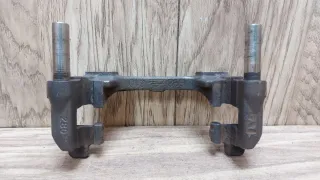  Скоба суппорта заднего Mazda 3 BK Арт G16273_2, вид 1