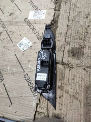  Блок управления стеклоподъемниками Mazda 3 BK Арт 96672903, вид 3