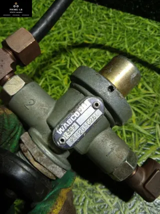 4342050260 кран аварийного растормаживания Volvo F Арт 18887, вид 2