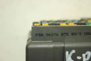  Блок предохранителей Citroen Xsara Арт 96713418, вид 3