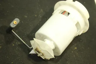  Колба в бак Citroen Xsara 1.8л Арт 96715028, вид 3