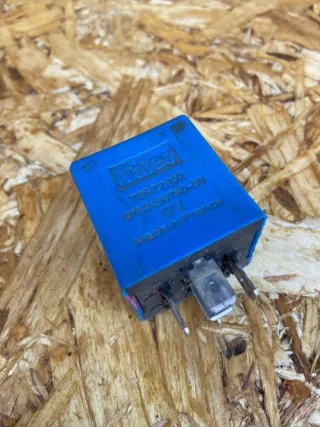 73922902,9753498780 Реле стеклоочистителей (дворников) Citroen Xantia Арт 96875564, вид 1