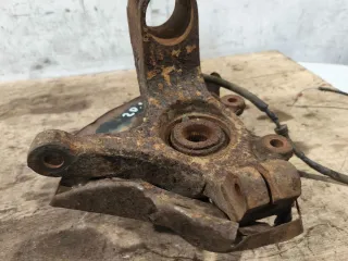  Ступица передняя левая Mazda 3 BK Арт 96926408, вид 3