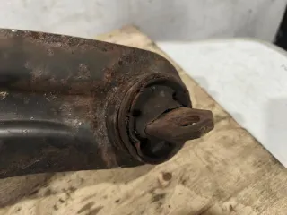  Кулак задний правый Mazda 3 BK Арт 96926488, вид 7