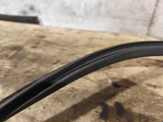  Молдинг стекла двери задней левой наружный Volkswagen Passat B4 Арт 96939576, вид 3