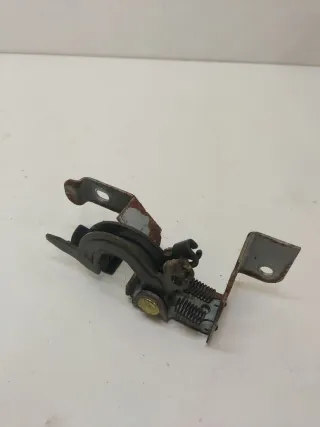  Ручка открытия лючка бензобака Kia Shuma 1 Арт 041690, вид 3