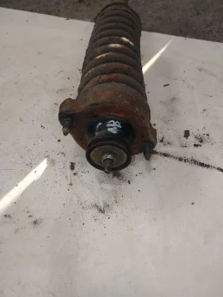  Стойка амортизатора заднего левого Mitsubishi Space Star 1 Арт 120-31, вид 1