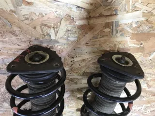  Стойка амортизатора переднего правого Mazda 3 BK Арт FB16-2147483648, вид 4