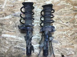  Стойка амортизатора переднего правого Mazda 3 BK Арт FB16-2147483648, вид 1