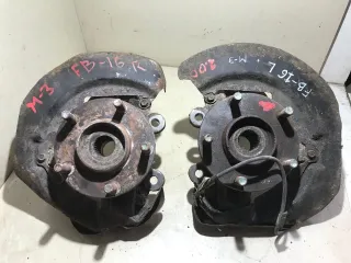  Ступица передняя правая Mazda 3 BK Арт 93328868, вид 1