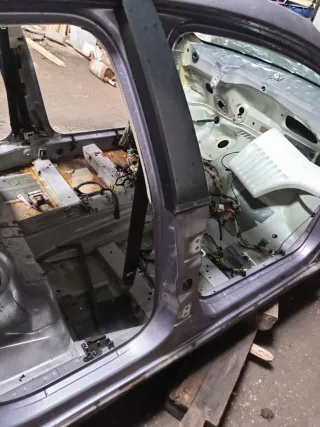  Стойка кузовная центральная правая Citroen C4 1 Арт 97037254, вид 1