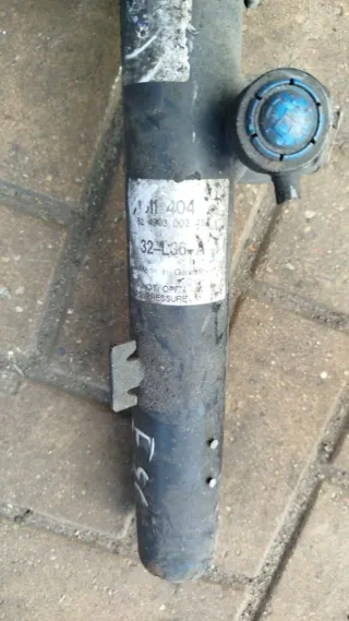 311404 , 824903002484 Стойка амортизатора переднего правого BMW 3 E90/E91/E92/E93 Арт 97150088, вид 1
