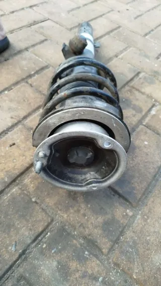 311406 Стойка амортизатора переднего правого BMW 3 E90/E91/E92/E93 Арт 97150223, вид 1