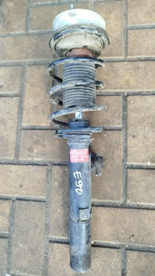  Стойка амортизатора переднего правого BMW 3 E90/E91/E92/E93 Арт 97151992, вид 2
