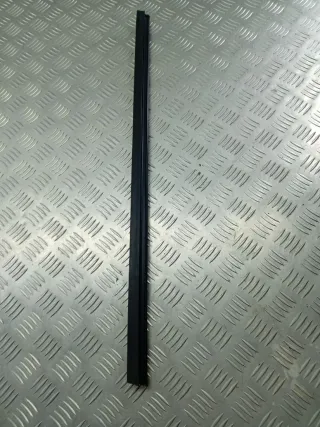  Молдинг стекла двери передней правой внутренний Citroen C4 1 Арт 97157609, вид 3