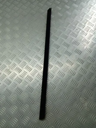  Молдинг стекла двери передней правой внутренний Citroen C4 1 Арт 97157609, вид 1