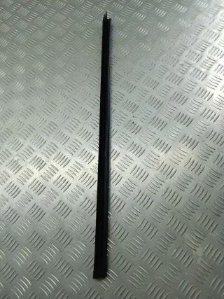  Молдинг стекла двери передней правой внутренний Citroen C4 1 Арт 97157609, вид 2