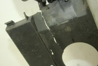 06F133837T Кронштейн воздушного фильтра Volkswagen Passat B6 Арт 97217341, вид 2