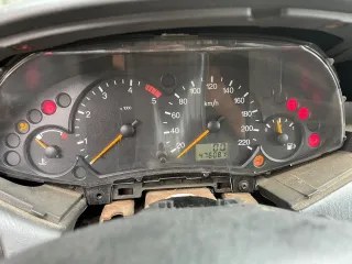  Щиток приборов (приборная панель) Ford Focus 1 Арт 97221640, вид 1