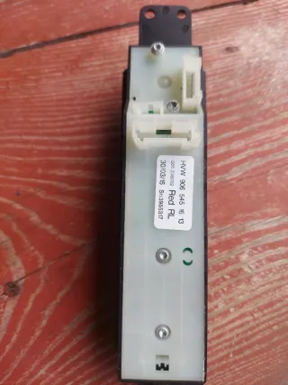 A9065451213 Кнопка стеклоподъемника переднего левого Mercedes Sprinter W906 Арт IVS01454, вид 2