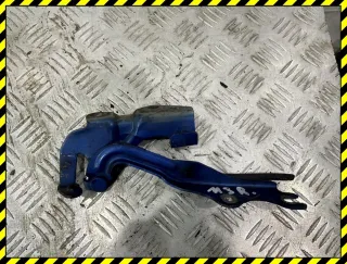  Петля капота правая Mazda 3 BK Арт 97964832, вид 1