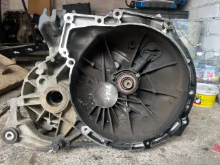 6M5R7002YC КПП механическая (МКПП) 5-ступенчатая Mazda 3 BK 1.6л Арт 8021, вид 1