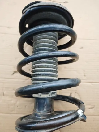  Стойка амортизатора переднего правого Citroen Xsara Арт 97972719, вид 4