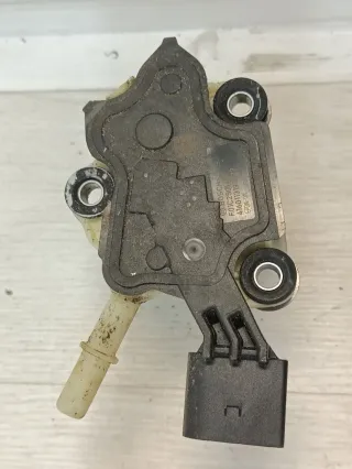 F01C07001200, 2170621104538, 911671A, 6402459, F01C070013, 5170626212245, 911628A, F01C250148, 5170710154620 Насос (модуль) AdBlue Kia Sportage 4 Арт 98006450, вид 5