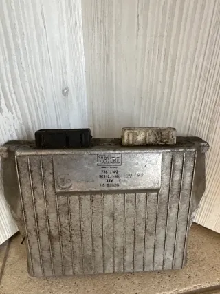 73813002 Блок управления гидроподвеской Citroen Xantia Арт 98161862, вид 1