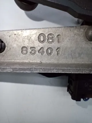 6895467, 6993514 Кронштейн датчика положения кузова BMW X5 G05  (в наличии) Арт 010751, вид 5