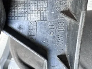 1977107, 51111977107 Кронштейн крепления бампера BMW 5 E34 Арт 01802, вид 3