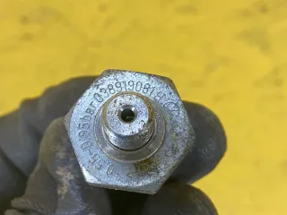 038919081H ДАТЧИК ДАВЛЕНИЯ МАСЛА Volkswagen Tiguan 2 2.0л Арт 17-72-8, вид 2