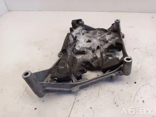 04L145160C Кронштейн интеркулера Volkswagen Transporter T6 Арт 98829497, вид 2