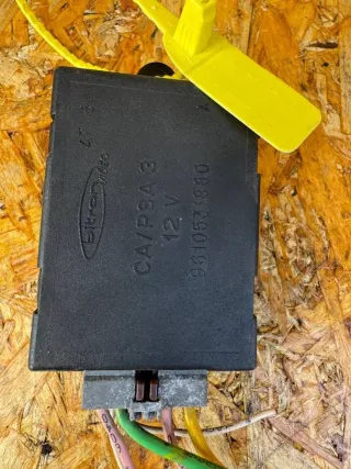 9610531880 Блок управления стеклоподъемниками Citroen Xantia Арт 99096427, вид 2