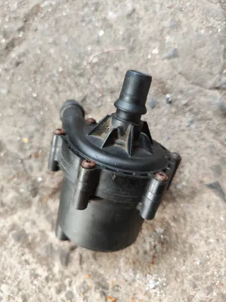  Насос антифриза дополнительный Citroen DS5 Арт 99537782, вид 1