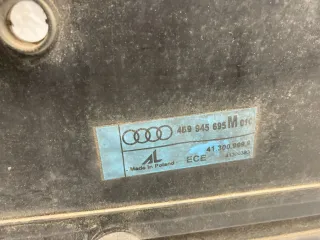 4B9945695 Накладка подсветки номера Audi A6 C5 (S6,RS6) Арт 5211F148692, вид 4