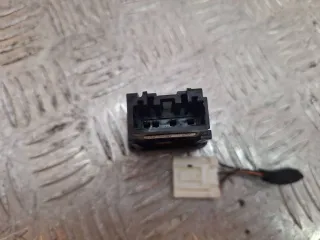 03750330,BP4K664H0 Кнопка аварийной сигнализации Mazda 3 BK Арт 26358, вид 5