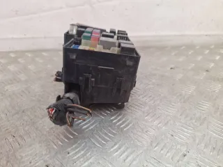 518818109 Блок предохранителей Mazda 3 BK Арт 26357, вид 5