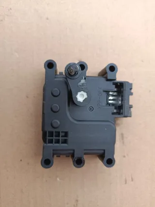 GP9A61A60 Заслонка печки/климат-контроля Mazda CX-7 Арт 99548946, вид 1